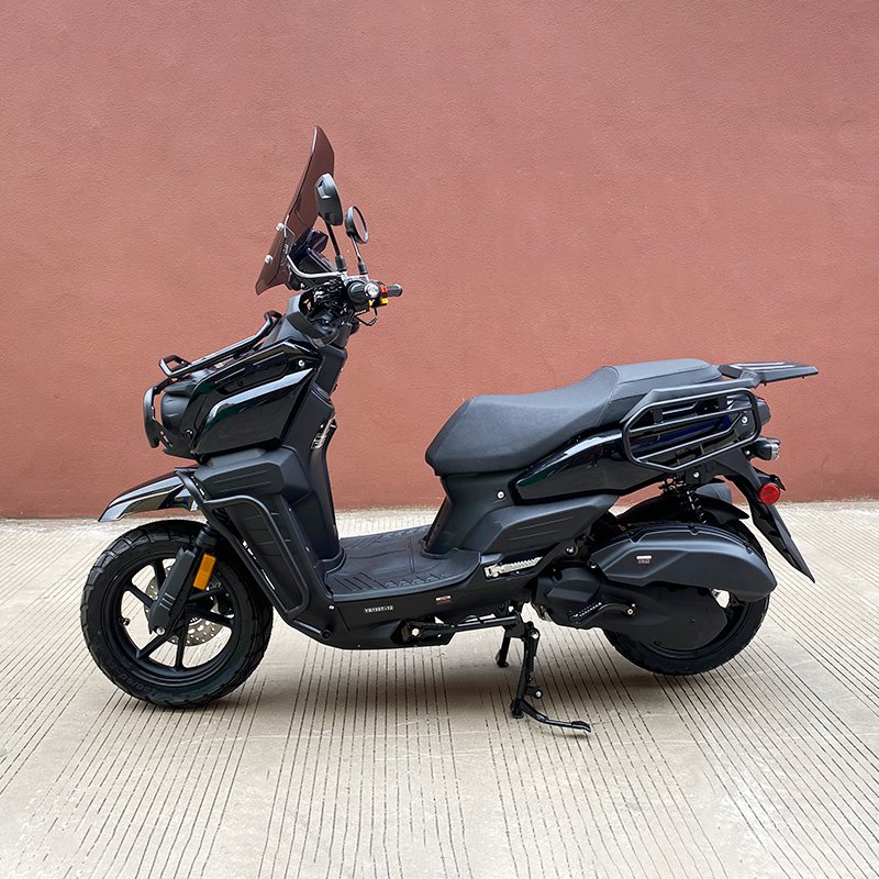 EPA DOT Certificate150CC &200CC Gasoline Scooters air Cooeld Front Disc Brake Max Speed 95kmh Porwer Gasoline Motorcycle on Road