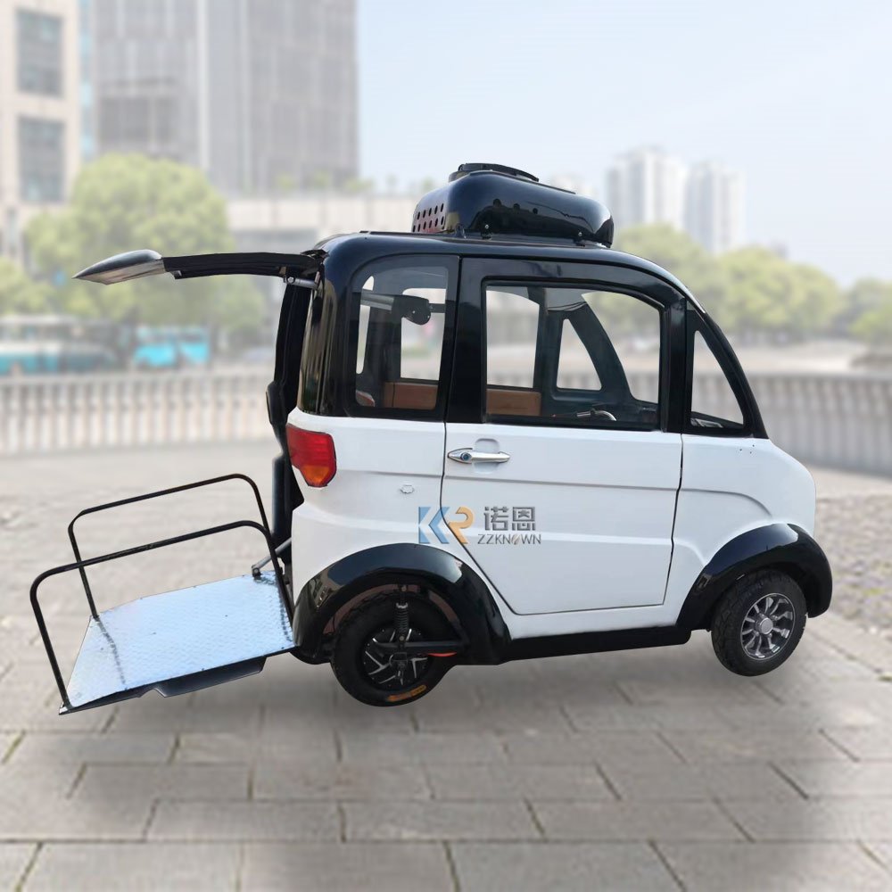 Factory Supply Air-conditioned 4-wheeled Adult Disabled Electric Vehicle Electric Mobility Scooter for the Disabled Elderly