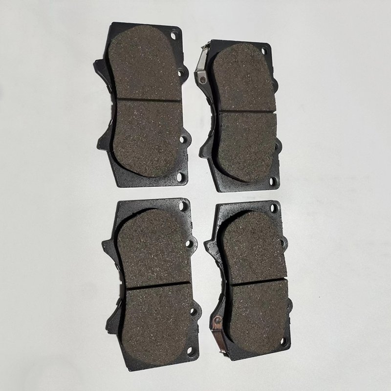 Customizable 04465 35250 04465 04070 04465 0k390 04465 Yzze1wear Resistant Black Brake Pads For Car