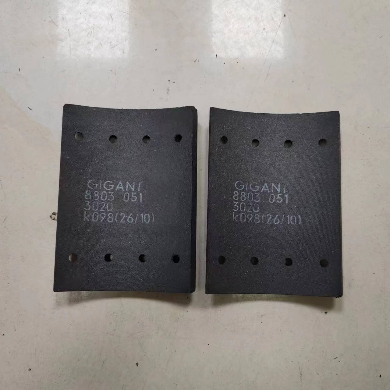 Truck Spare Parts Brake System Brake Linings Rivets Brake Pads 19574