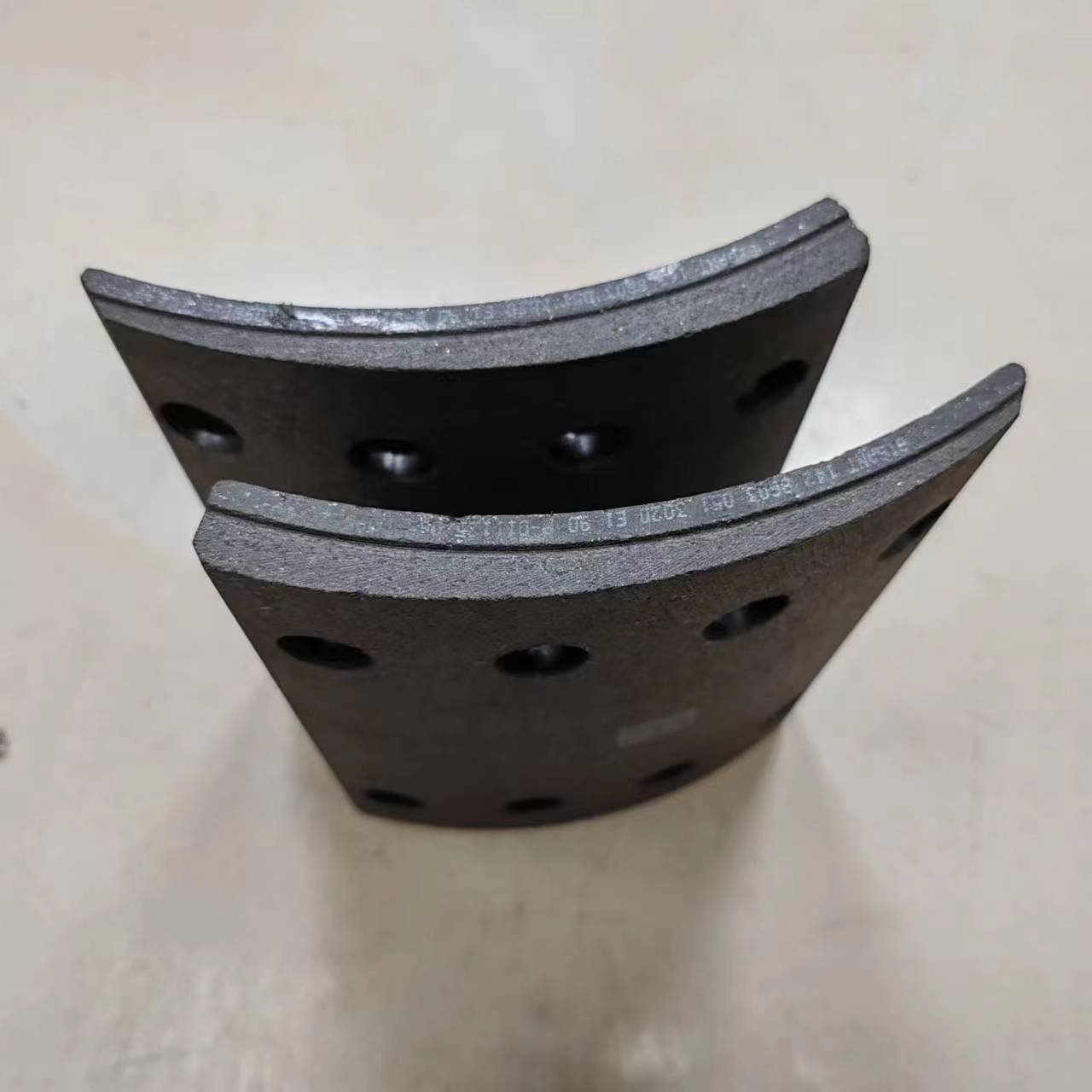 Truck Spare Parts Brake System Brake Linings Rivets Brake Pads 19574
