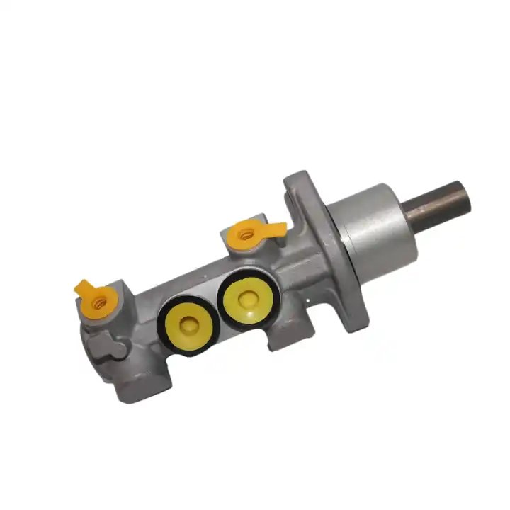 High Performance Car Brake Pump Spare Parts for VW POLO FOX GOLF Brake Master Cylinder Auto Brake Master Cylinder 7D0611019B