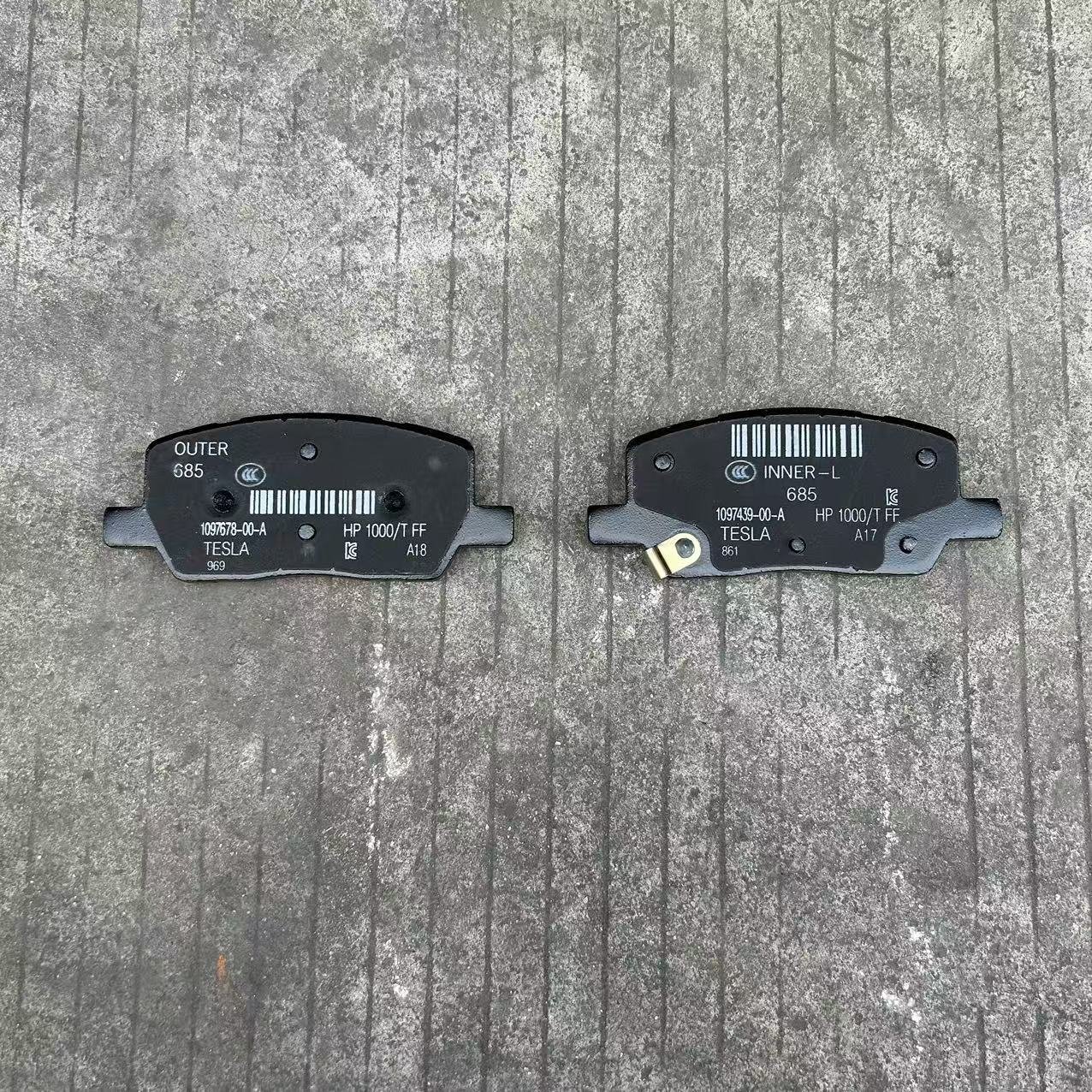 Front Disc Brake Pads for Tesla Model X and Brake Disc 1097416-00-A 1055066-00-C Brand New Made in China