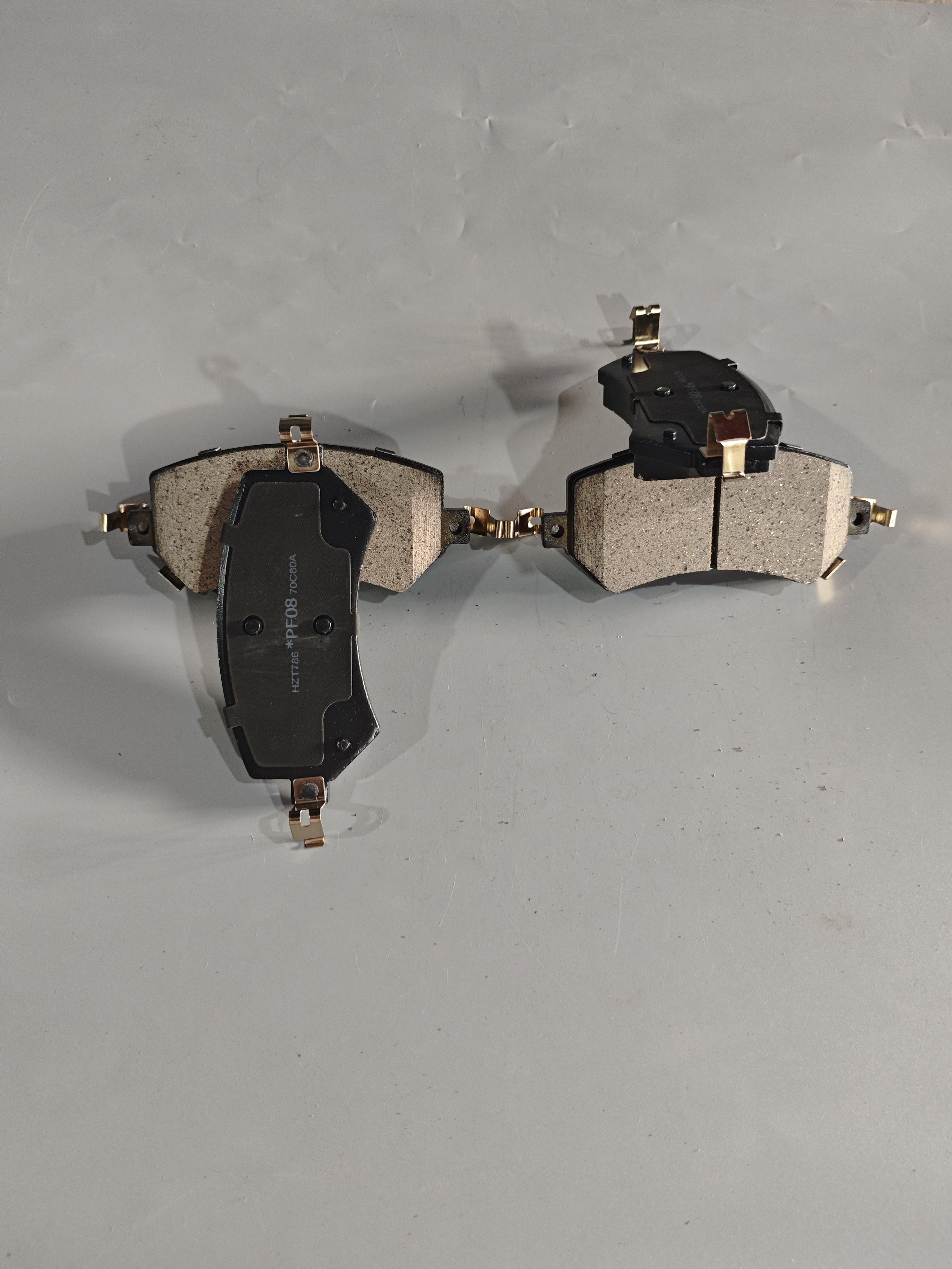 Wholesale Affordable 26296-FL030 Car Brake Discs Brake Pads Ceramic Spare Parts Changan CS75
