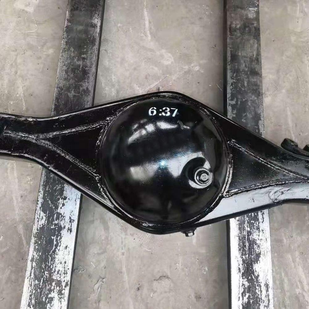 Tractor Trailer Parts Welding Axle Housing 4WD Off-Road Light Truck Front Wheel Drive Steer Axle NPR Differential Oil Drum Brake