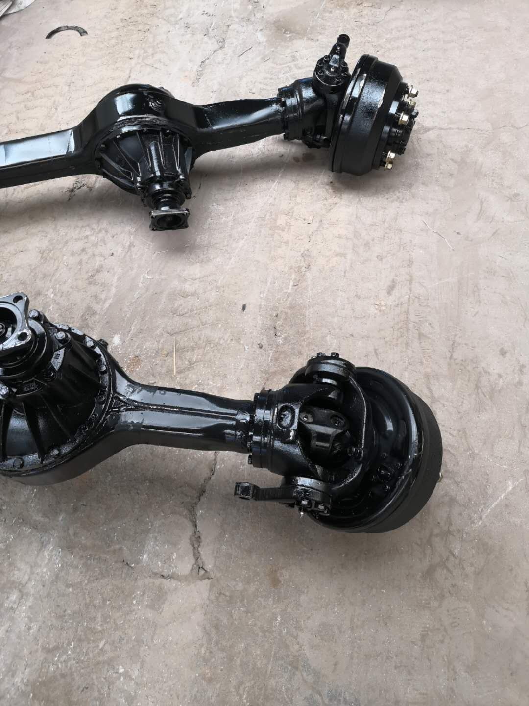 Tractor Trailer Parts Welding Axle Housing 4WD Off-Road Light Truck Front Wheel Drive Steer Axle NPR Differential Oil Drum Brake