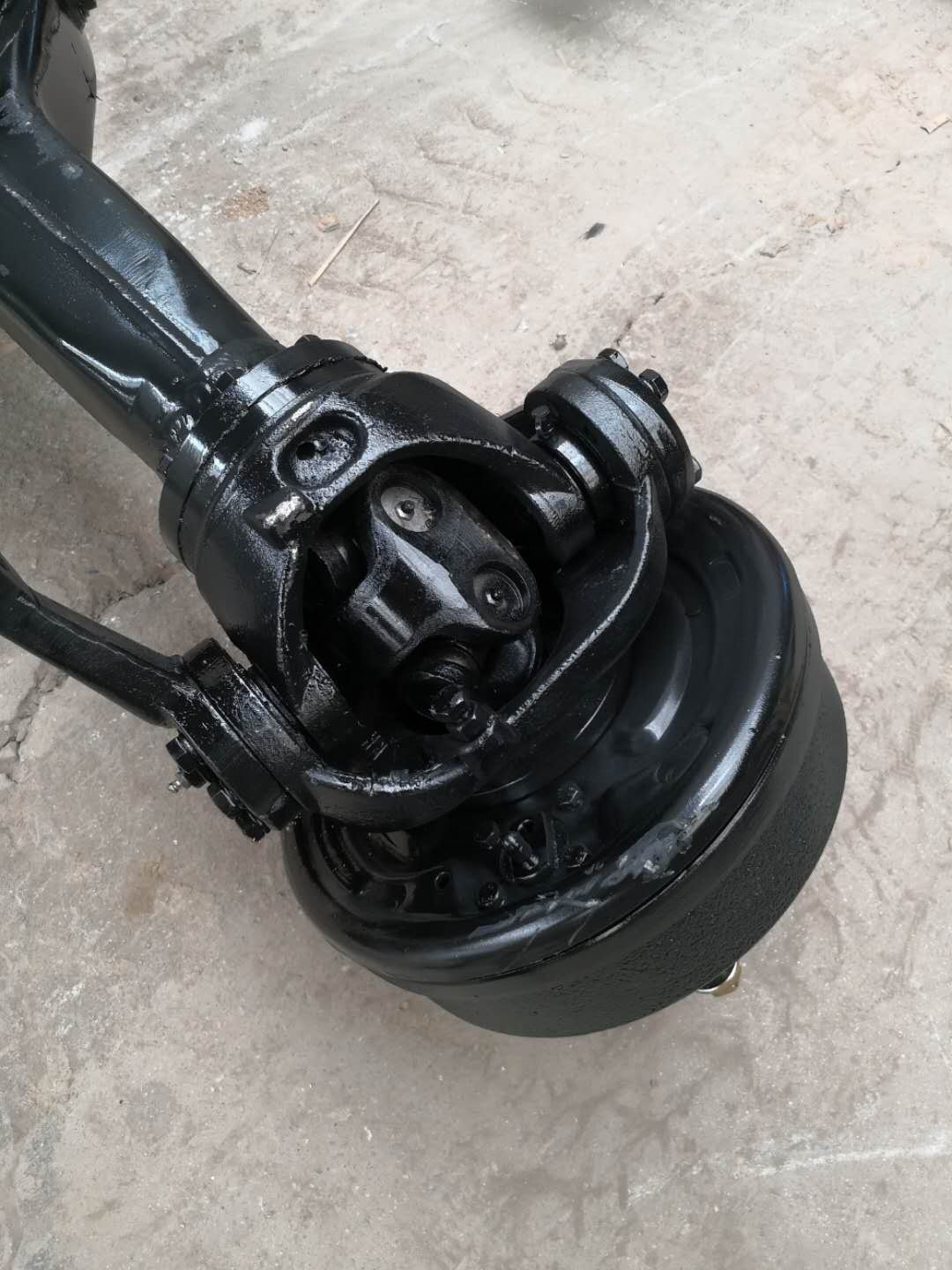 Tractor Trailer Parts Welding Axle Housing 4WD Off-Road Light Truck Front Wheel Drive Steer Axle NPR Differential Oil Drum Brake