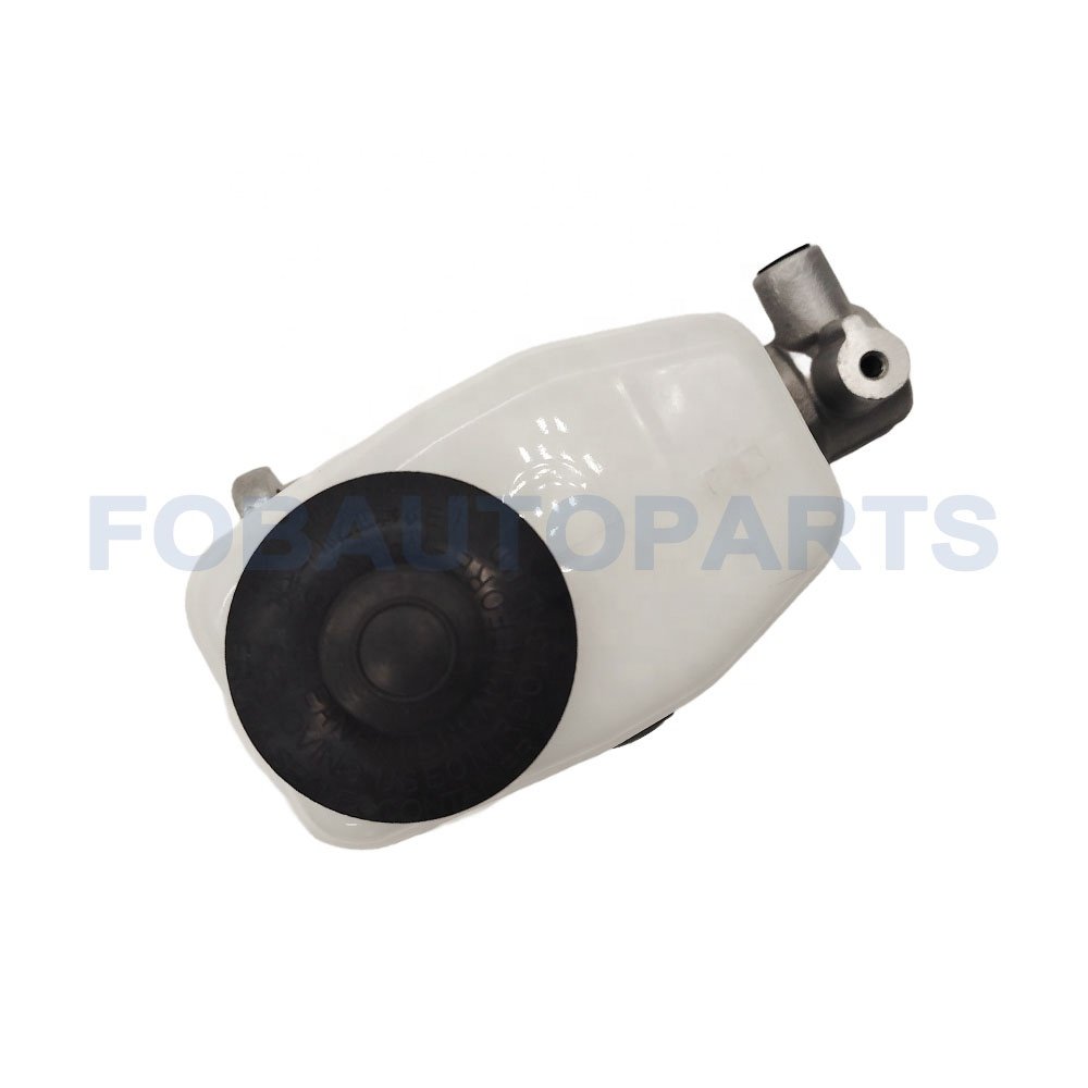 Brake Master Cylinder Fit for Toyota Land Cruiser Dyna Grnva Hiace 47201-60511 47201-60590 47201-60520