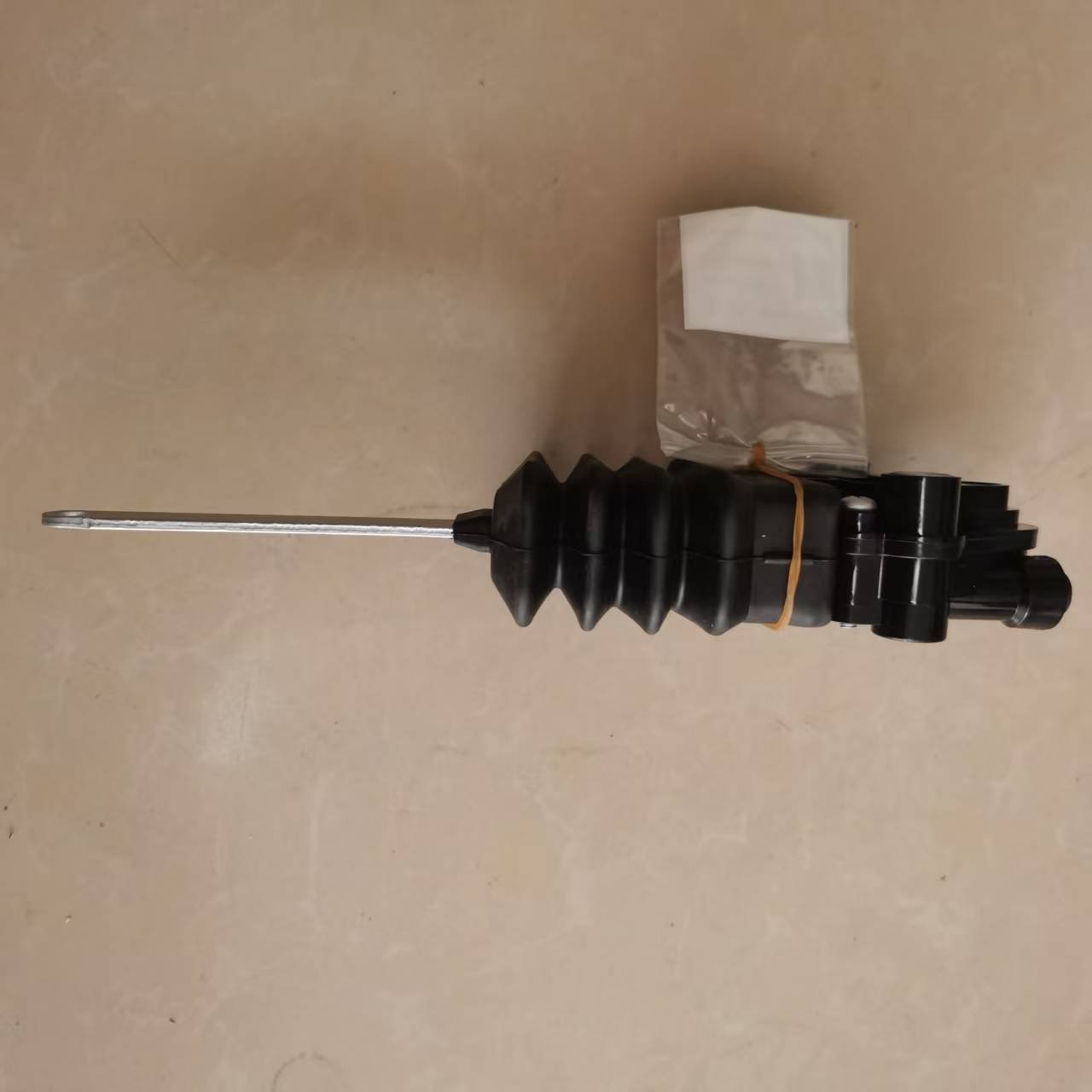 DZ16231440070 Shacman Truck Spare Parts New Cab Airbag Seat Height Position Control Valve