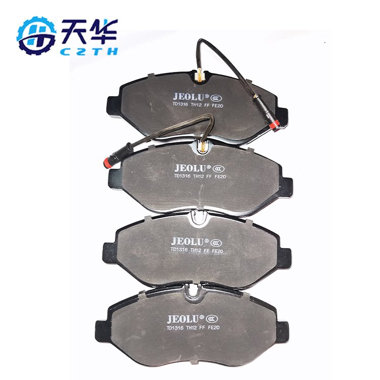 High Performance Car Brake Pads D1316 44208320/68006732AB Suitable for Jaguar Brake Pads Wholesale Ceramic Semi-metal Brake Pads