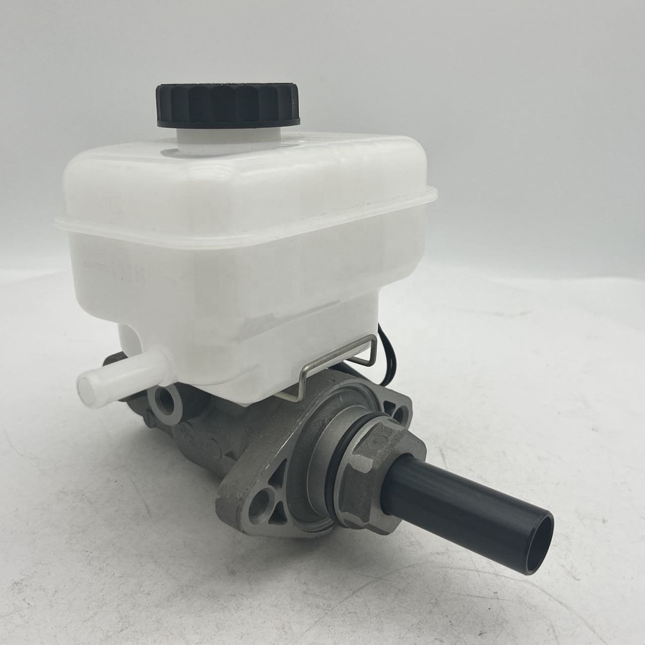 High Quality Brake Master Cylinder Brake Pump for TOYOTA 47207-26020