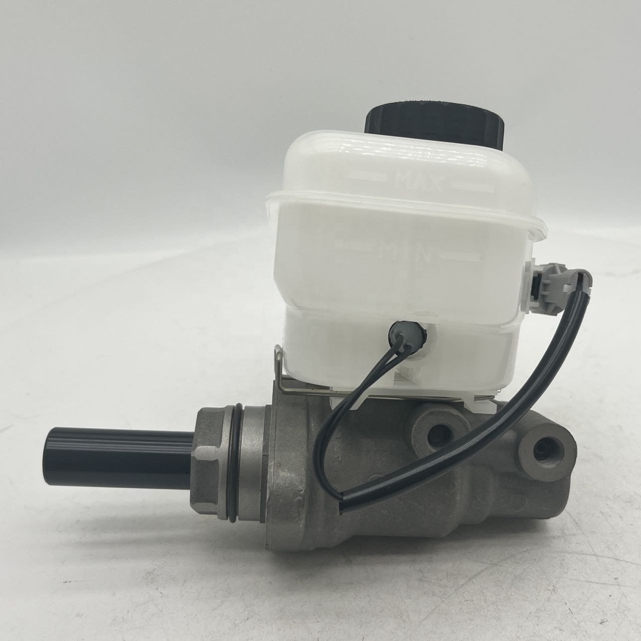 High Quality Brake Master Cylinder Brake Pump for TOYOTA 47207-26020