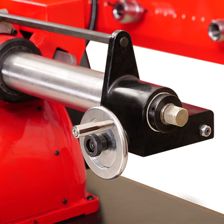 C9350C Car Brake Lathe Disc Car Drum Brake Disc Skimming Machine with DC Servo Motor Brake Disc and Drum Grinding Machine
