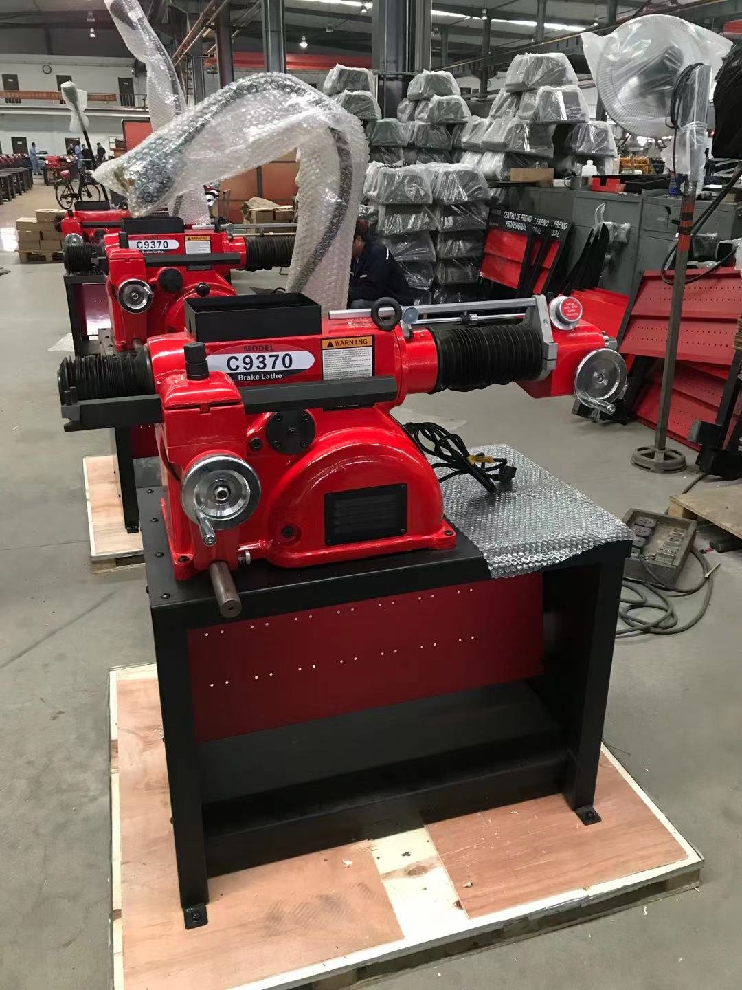 C9350C Car Brake Lathe Disc Car Drum Brake Disc Skimming Machine with DC Servo Motor Brake Disc and Drum Grinding Machine