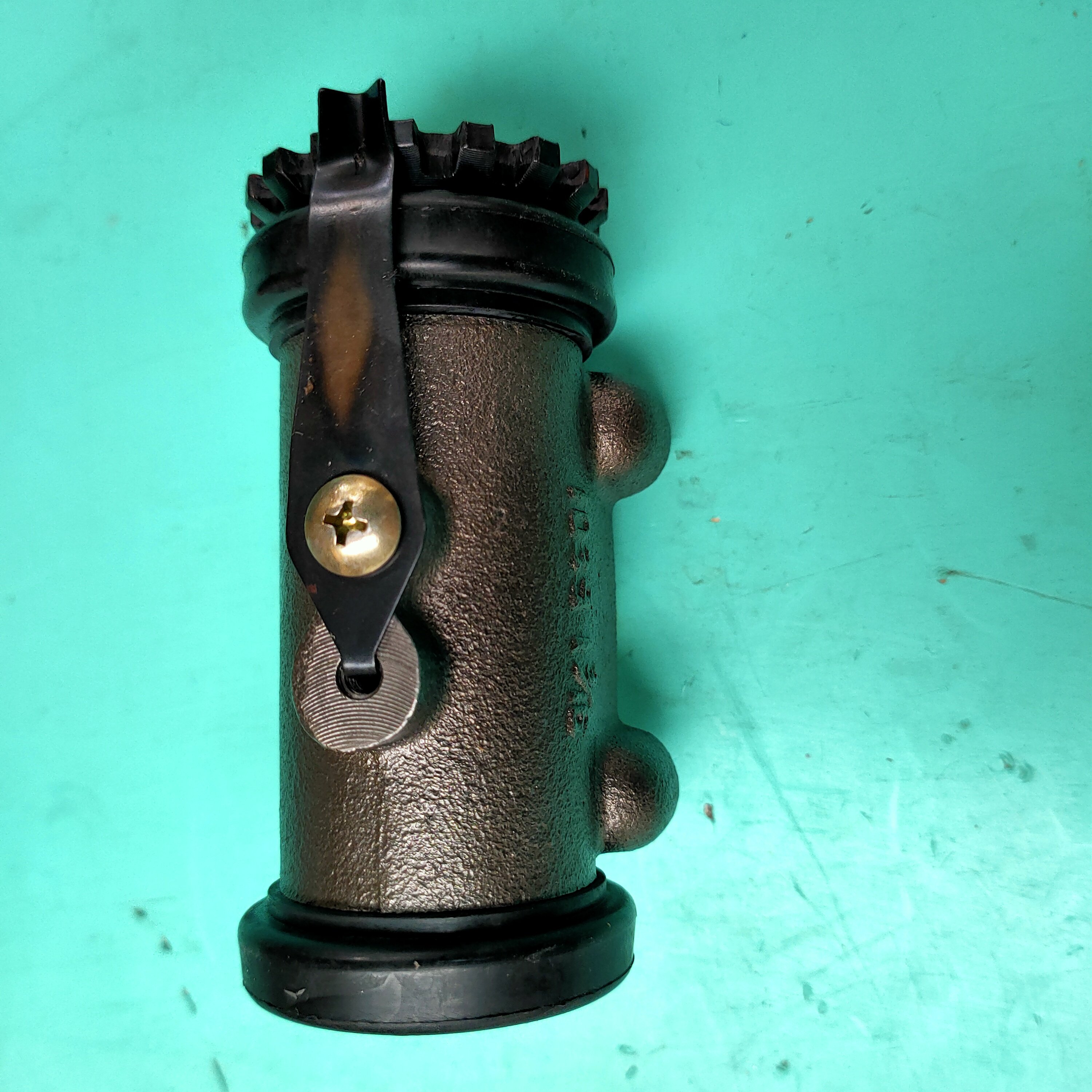 BJ1039G3-EB High-quality Brake Cylinder for FOTON Truck Parts 1039