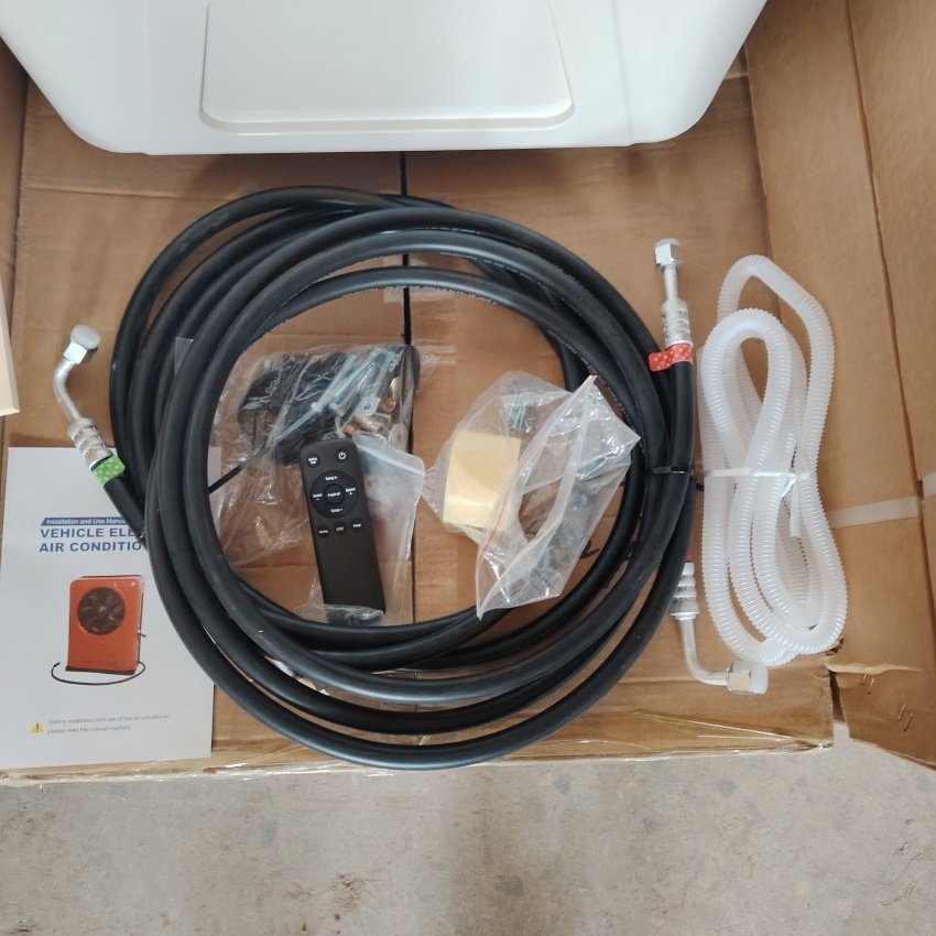 DC 24V AC Battery-Powered Cabin and Truck Parking Air Conditioning System Auto Parking Conditioner