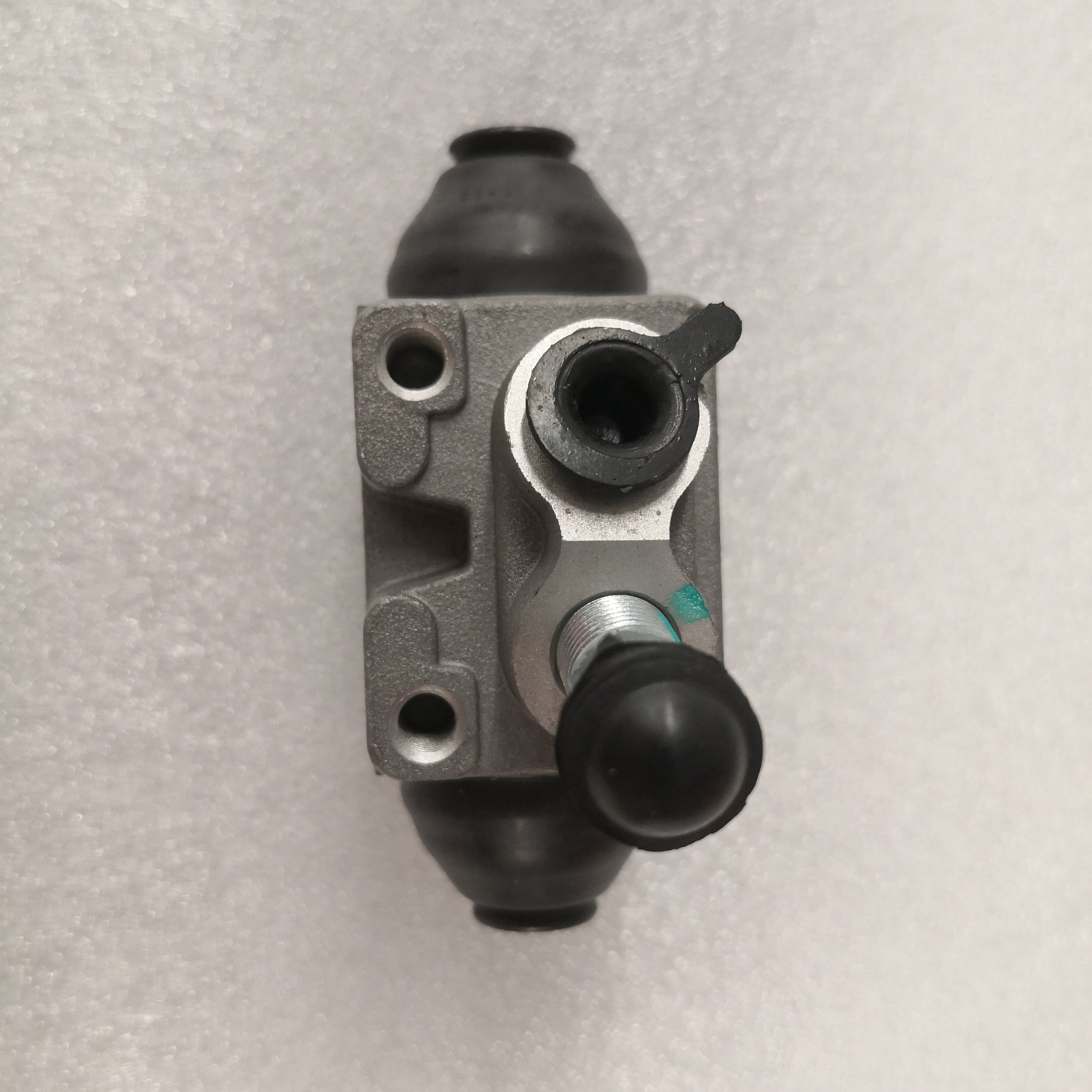 JAC Genuine Part High Quality REAR BRAKE WHEEL CYLINDER ASSY. (R), for JAC Passenger Vehicle, Part Code S3500L22042-00019