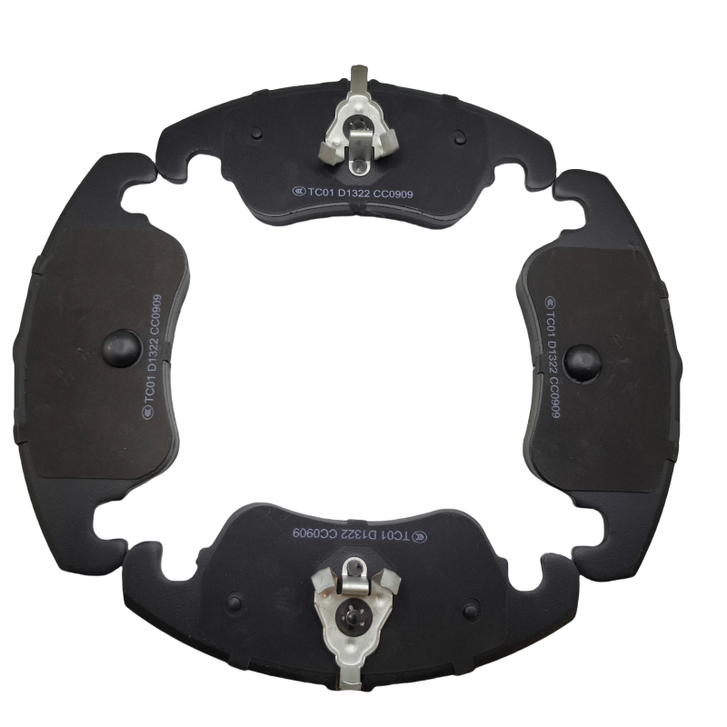 SURTUR New Front Brake Pad D1322 Ceramic Brake Pad for AUDI A4 A6 A7 for AUDI Q5
