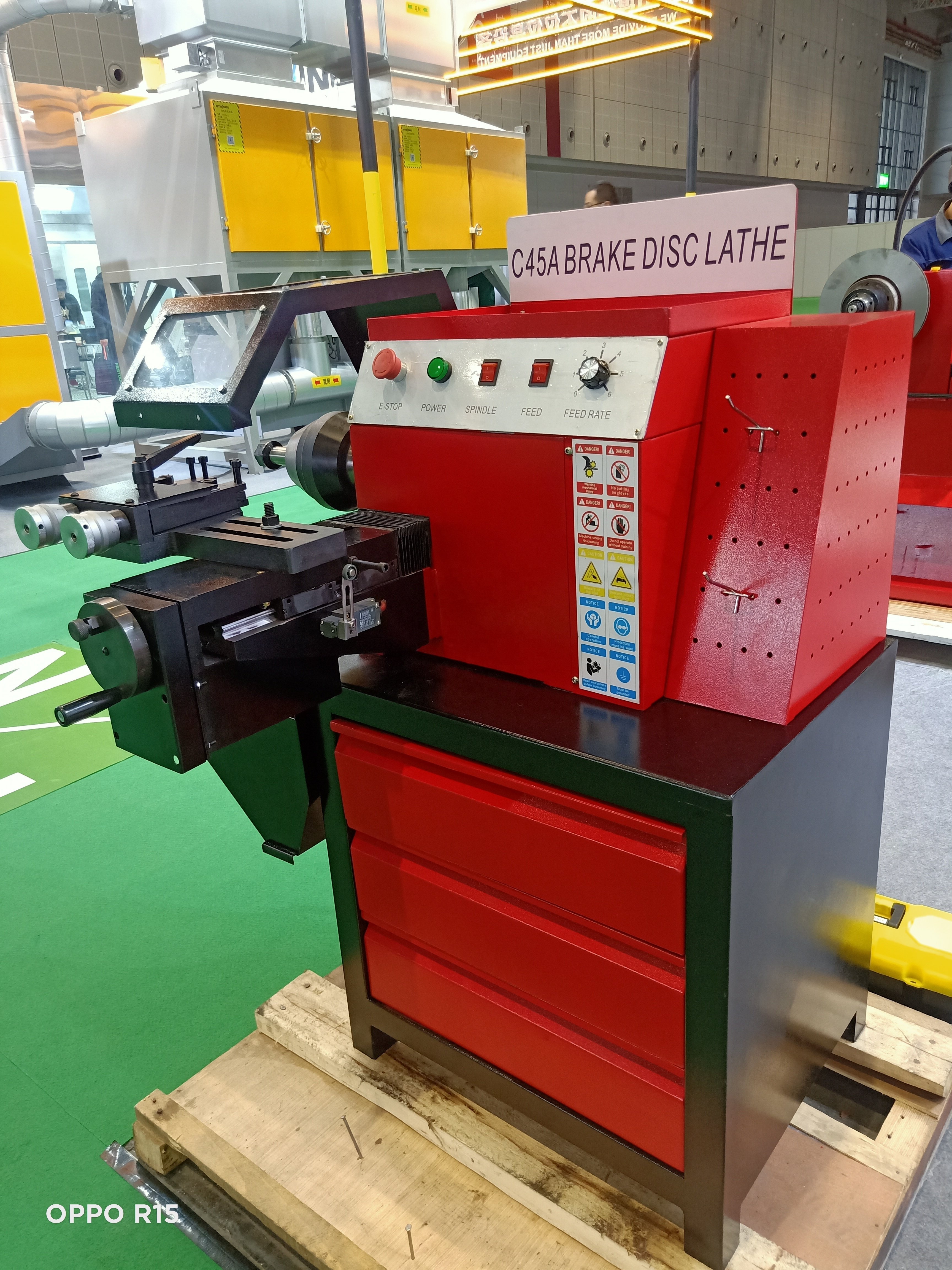 C45A Factory Price Brake Disc Drum Lathe for Car Repair Cutting Machine