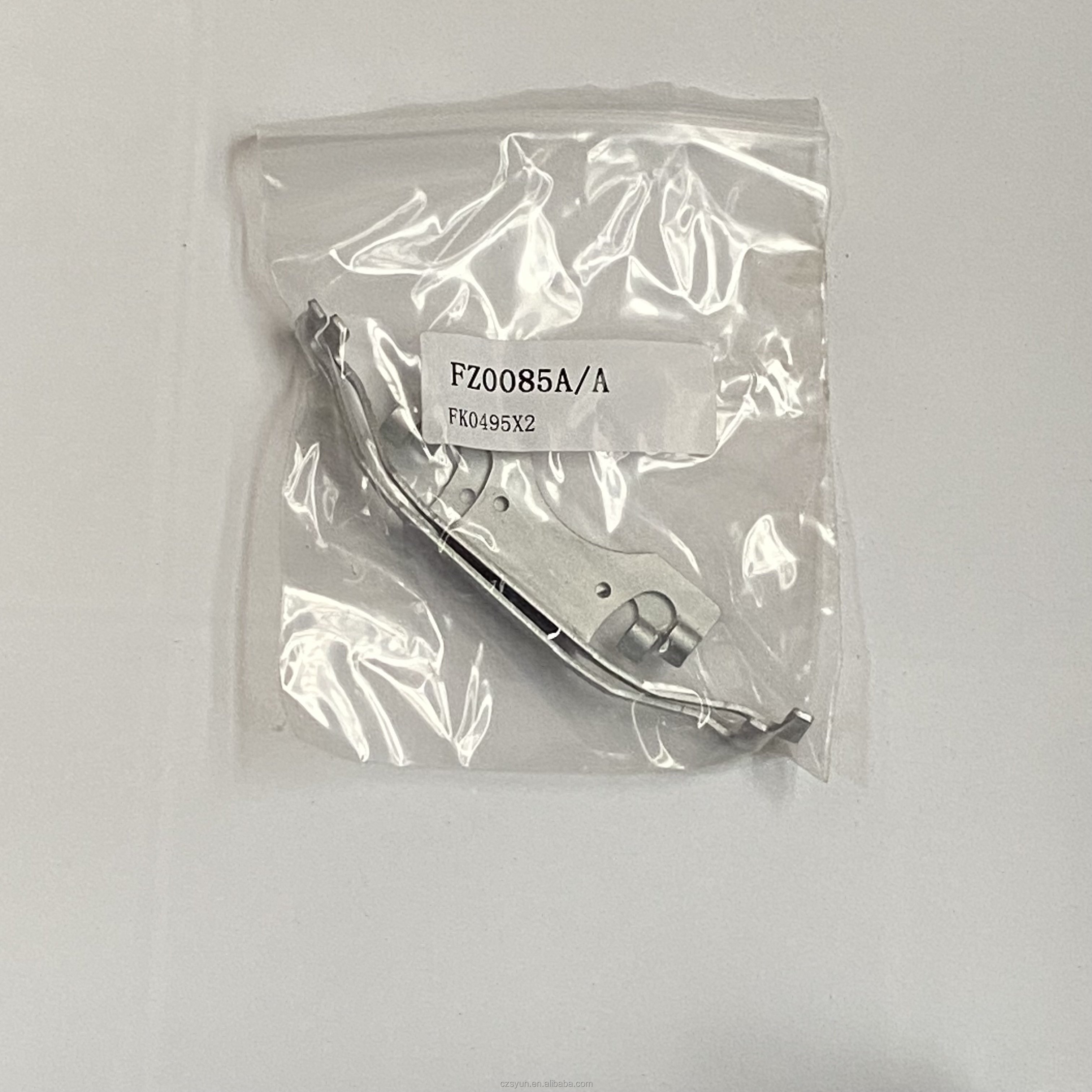 Auto Brake Front Rear Caliper Repair Kits for Toyota Corolla Yaris RAV4 Prius Hiace Prado Wish Highlander Landcruiser