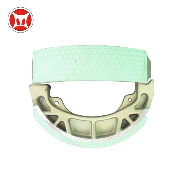 India/Pakistan Motorcycle Brake Shoe CD70 With Green Lining