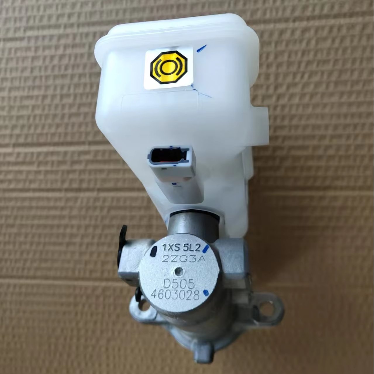 Zhengzhou Richan Ruiqi 6 Speed Automatic Transmission Brake Master Cylinder OE460102ZG3A for Nissan New Condition
