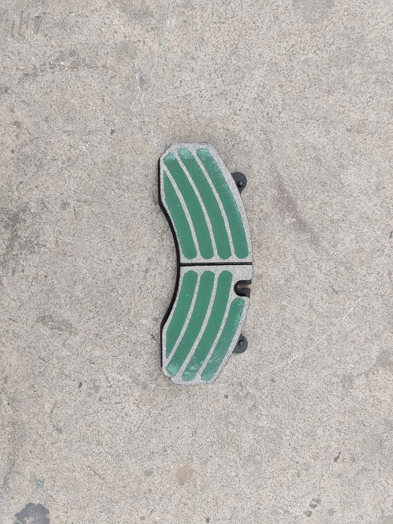 Heave Truck Brake Pad WG9100443050 for Sinotruk HOWO