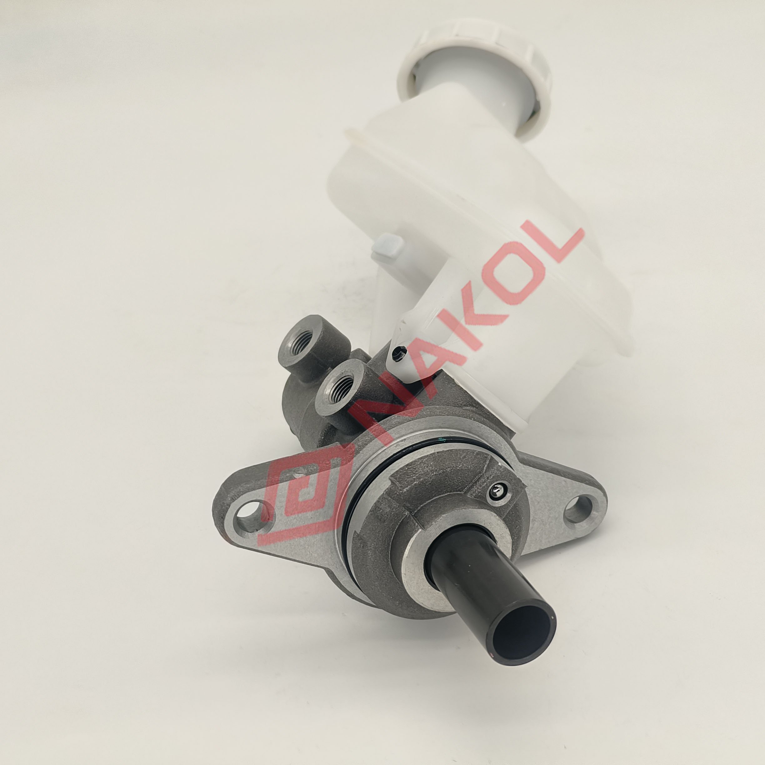 High Quality The Factory Price of The Brake Pump.For MITSUBISHI OE PMD911 A05A 3A90 4625A440 Brake Master Cylinder