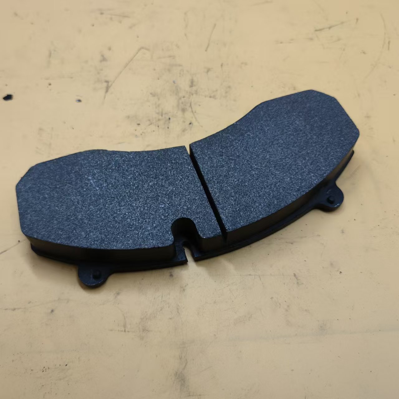 Hot Selling Factory Brake Pad Auto Ceramic Spare Disc Brake Pad WG9100443050