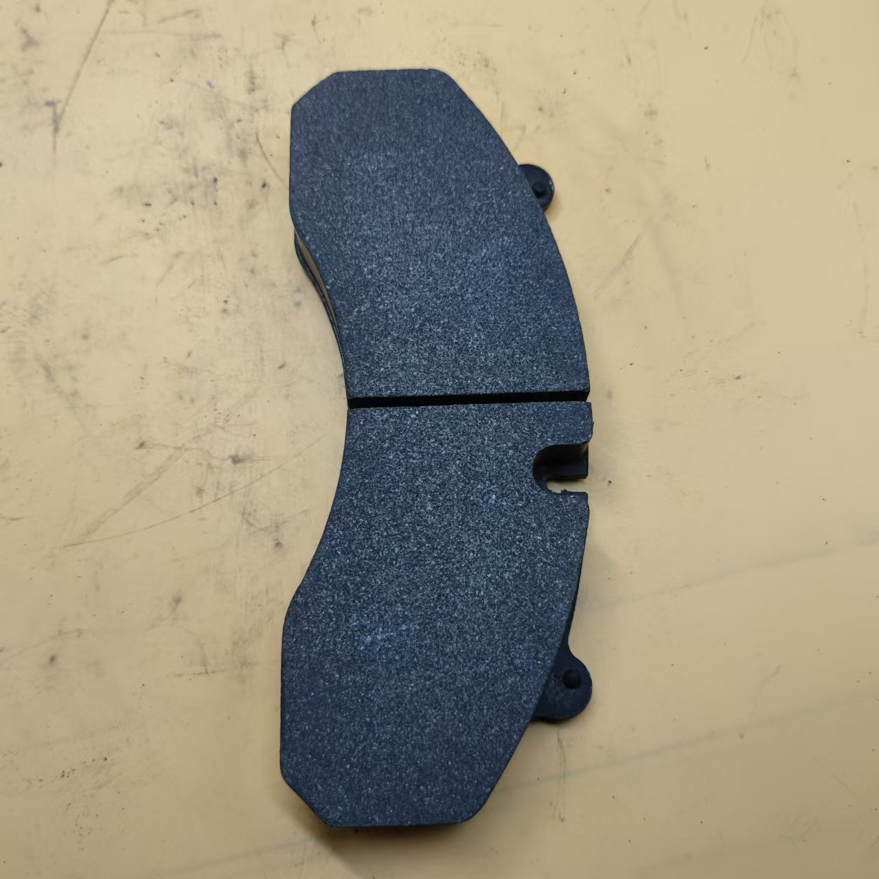 Hot Selling Factory Brake Pad Auto Ceramic Spare Disc Brake Pad WG9100443050