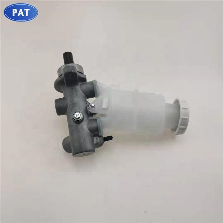 PAT Brake Master Cylinder MR370640 Fits for Pajero Montero Io H65W H67W H76W H77W Good Quality