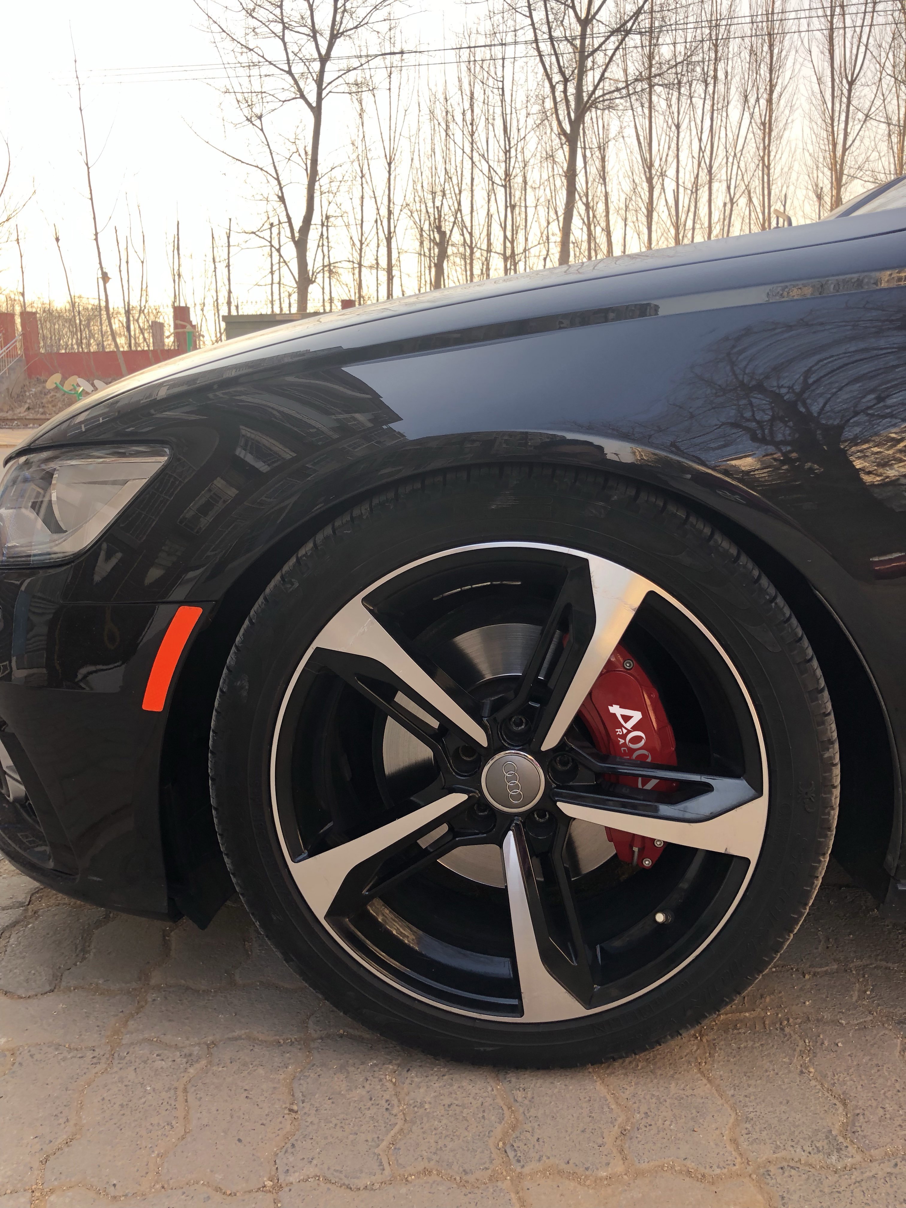 High Quality Cool and Cheap AOOA Brake Disc Aluminum Alloy Not Plastic Caliper Covers with Different Colors for Audi