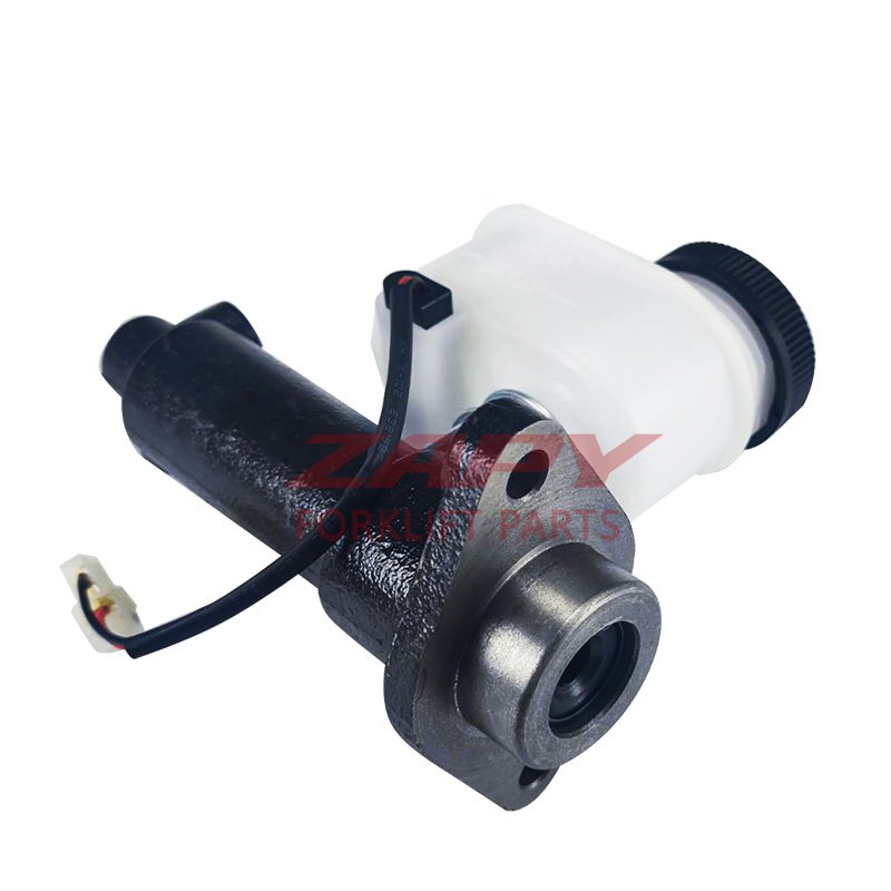 Brake Master Cylinder SY NO.171081 for Forklift S6S 3.5T~4.5T