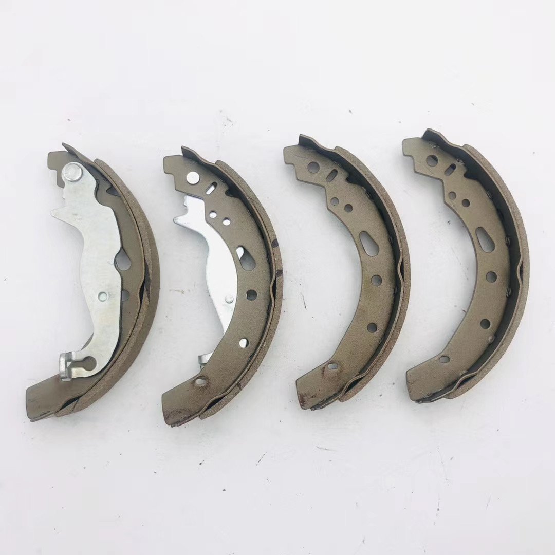 New Product Industry China Wholesale Front Wheel Brake Semi-Metallic Brake Shoes for Cars