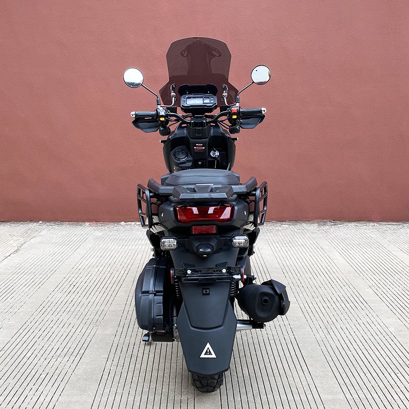 Top Sale 150CC 200CC Gasoline Motorcycles EPA DOT Certificate Max Speed 95km/h Front Rear Disc Brake Powerful Adult Gas Scooter