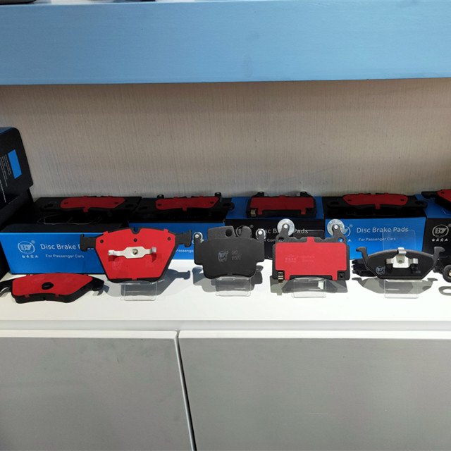 D1156 Suitable for Korean Automotive Ceramic Brake Pads, Resistant to Friction, Produces No Noise, and Does Not Damage the Disc