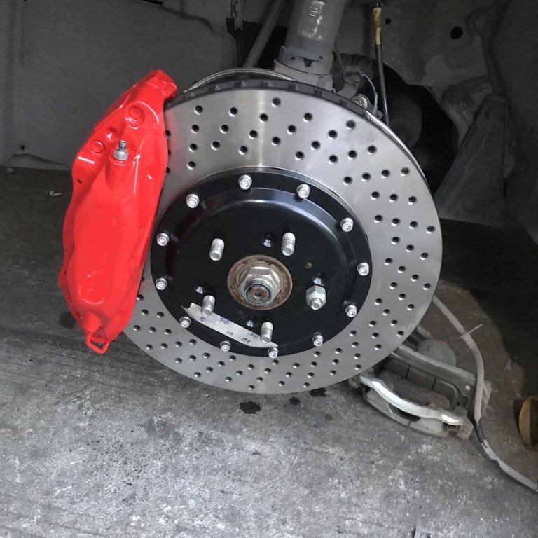 Universal F50 F40 Front Rear Custom Auto Brake Calipers Kit With 330 355mm Drilled Slotted Disk for Modified Car Brake System