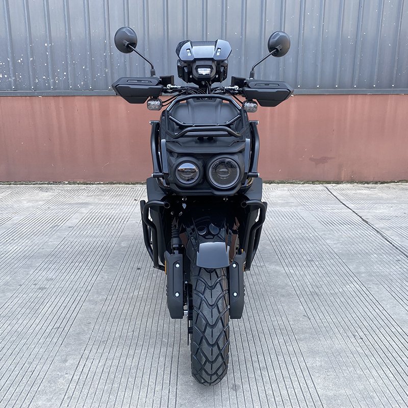 EPA DOT Certified 150CC and 200CC EFI System Gas Scooters Front Rear Disc Brake Max Speed 95km/h Adult Gas Mopeds on Sale