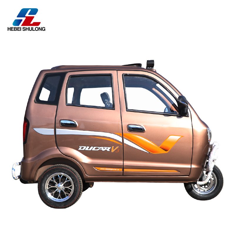 2024 High Quality 200cc Three-Wheeled Motorized Passenger Tricycle for Taxi Use with its Closed Body Type