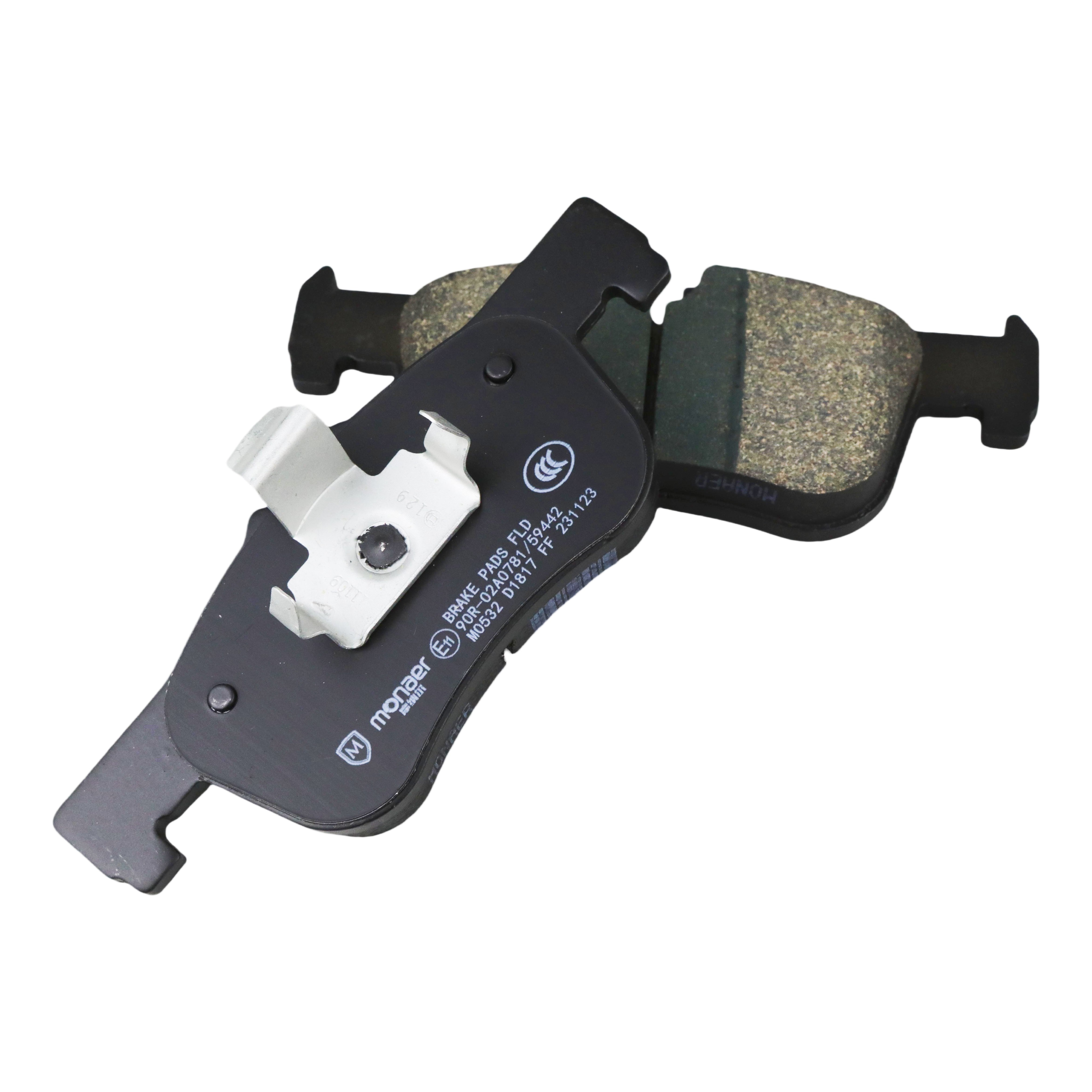 Auto Brake Pads High Performance Rear Ceramic Rear Disc Brake Pad M0532 D1817 for BMW