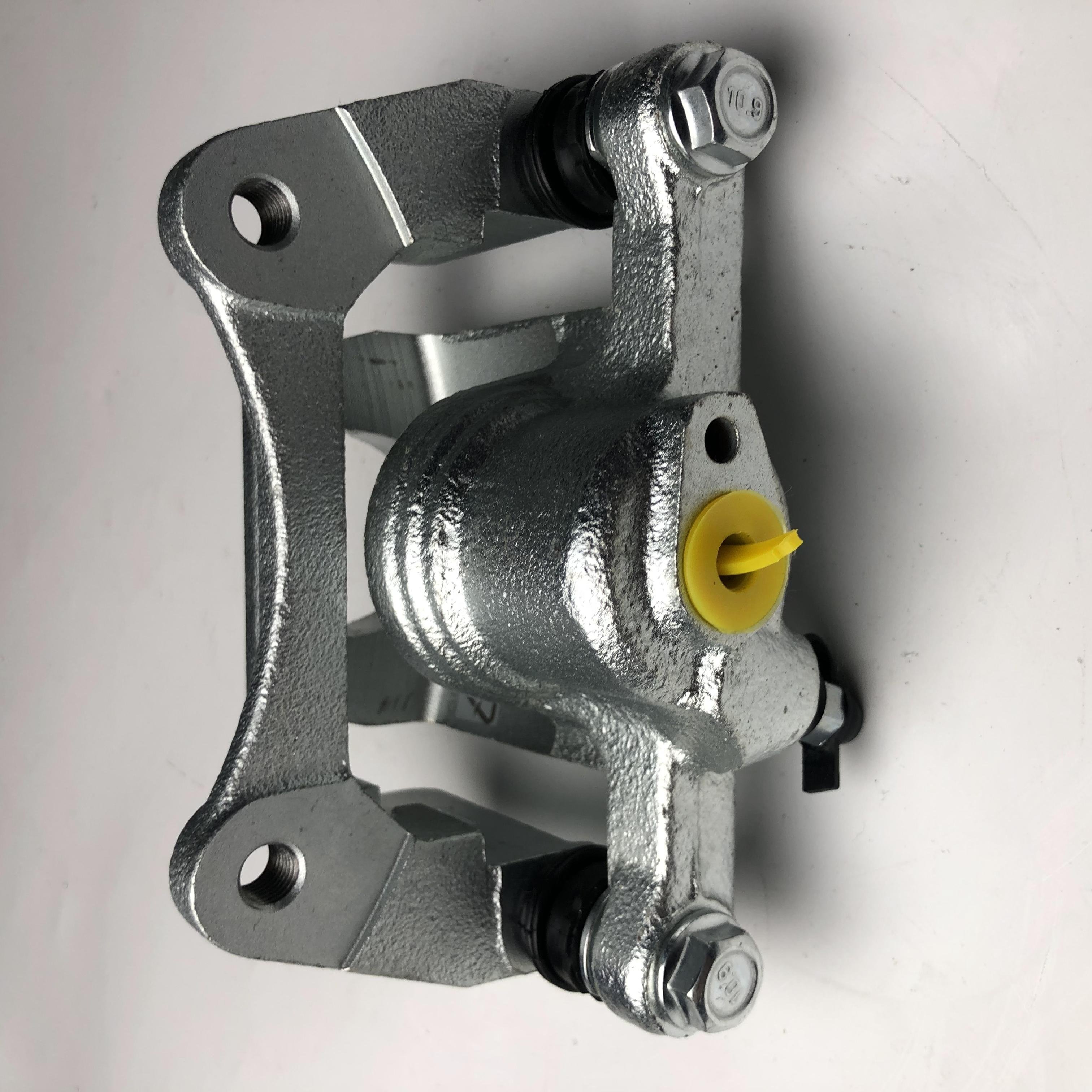 Auto Brake Systems Front Brake Calipers 26263452 26263453 for Buick Chevrolet