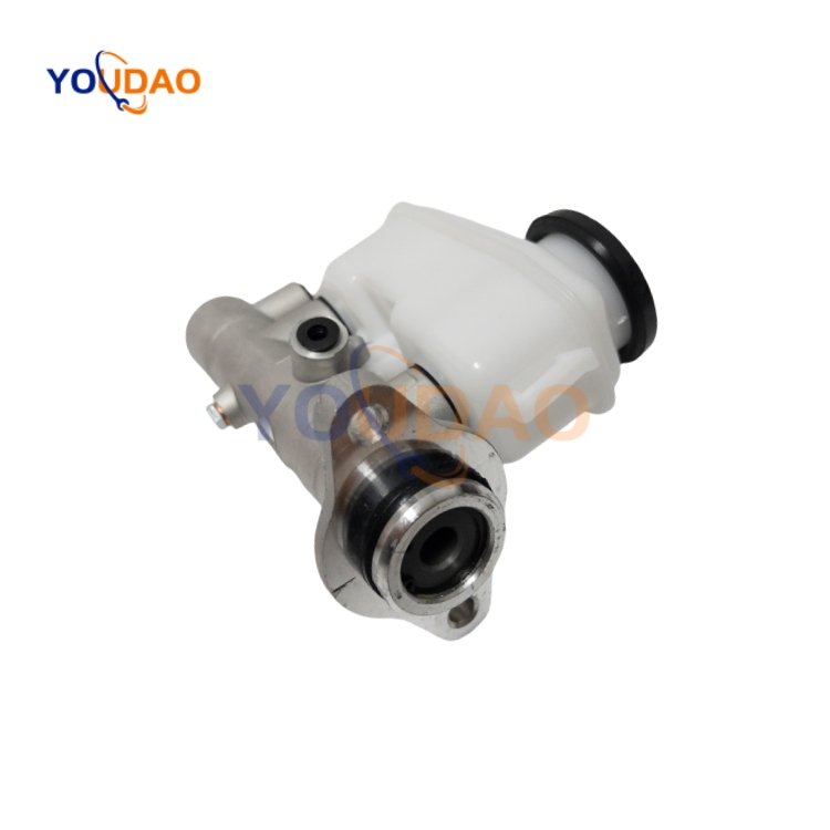 4720133130 47201-33140 1MZ 2MZ 3VZ Engine Wholesale Price Brake Master Cylinder 47201-33130