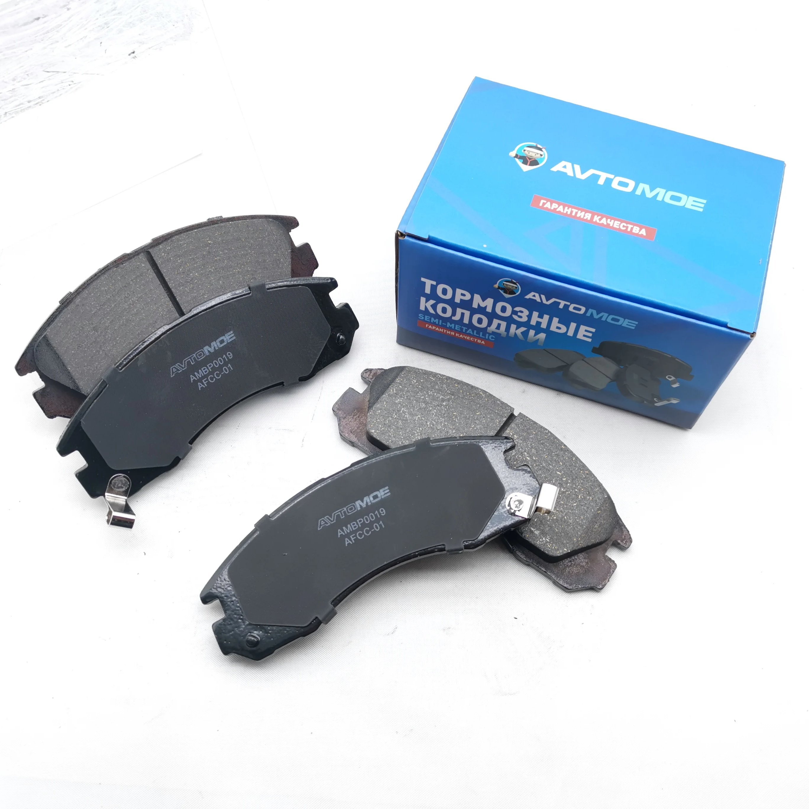 OE MB857837 FMSI D530 China Auto Parts Wholesale Brake Stysem Semi-Met Ceramic Brake Pads for MITSUBISHI