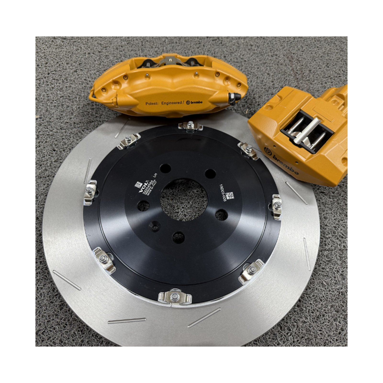 Brembo Four Piston With 362 Disc Rear Brembo F40 and Electronic Calipers Suitable for Volvo S60 XC90 V60 XC60 19 Inch Wheels