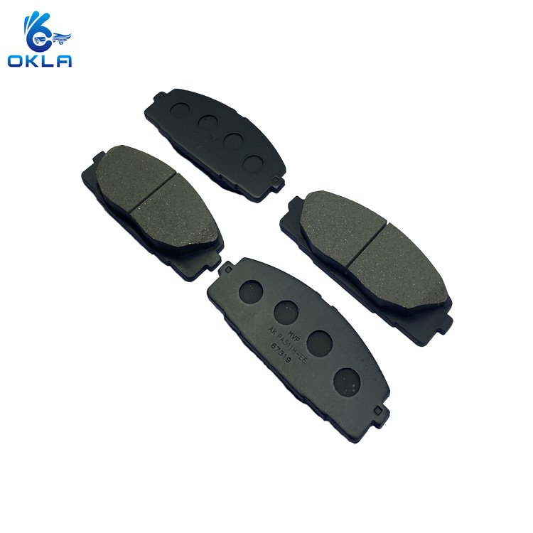 Reasonable Price Brake System Auto Front Brake Pads 04465-YZZE9 for Toyota Hiace
