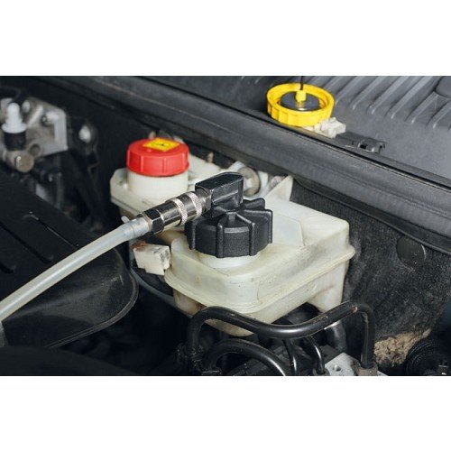 Manual Brake Bleeder Fluid Pump, One Man Professional Brake Bleeder Kit
