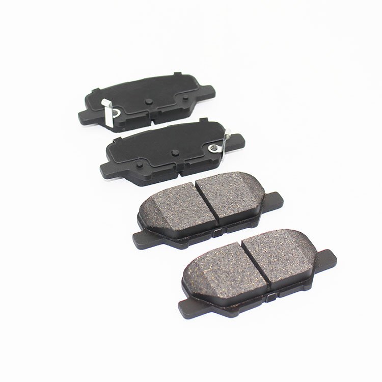 Wholesale Price 4605B070 Brake Wholesale Brake Pads No Noise Spare Parts Auto Brake Pads Manufacturers