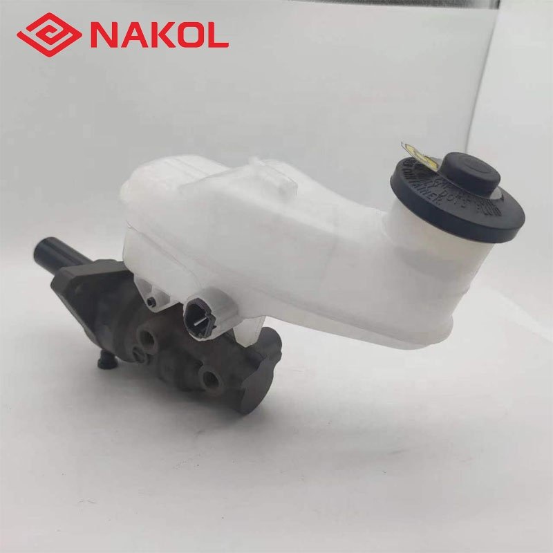 47028-07010 Brake Master Cylinder for TOYOTA