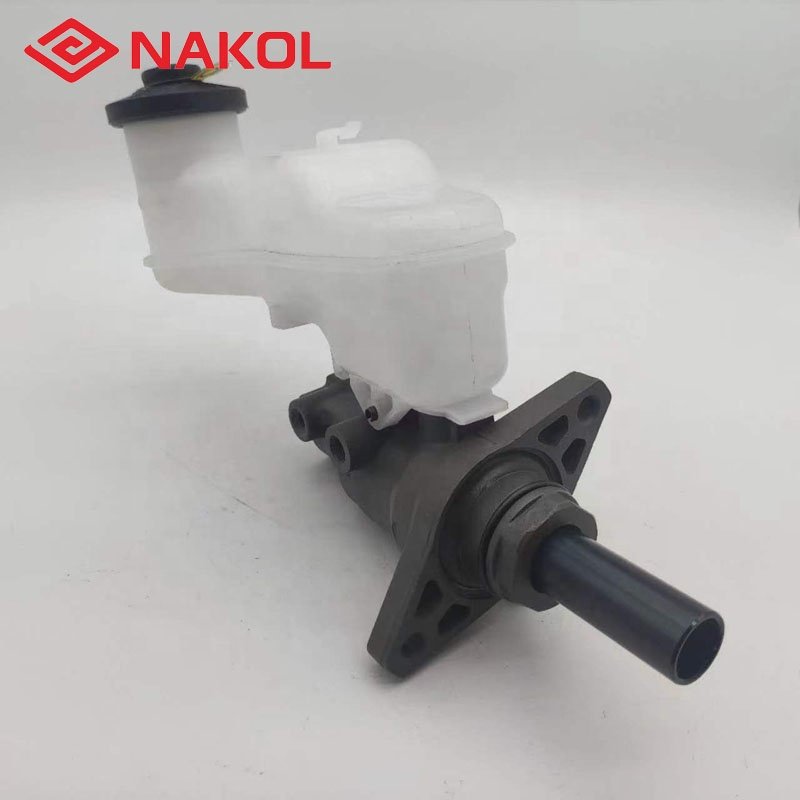 47028-07010 Brake Master Cylinder for TOYOTA