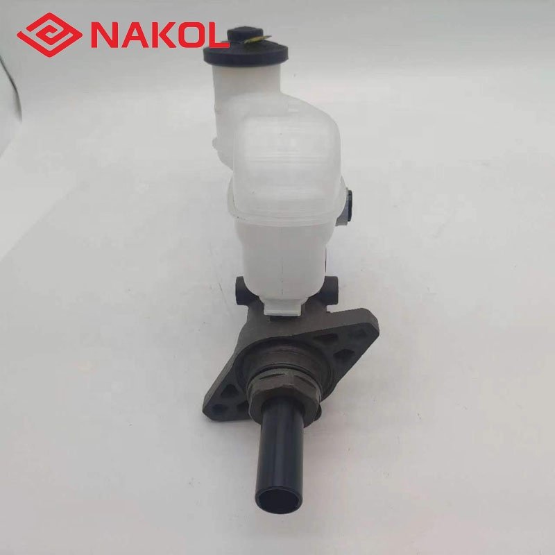 47028-07010 Brake Master Cylinder for TOYOTA
